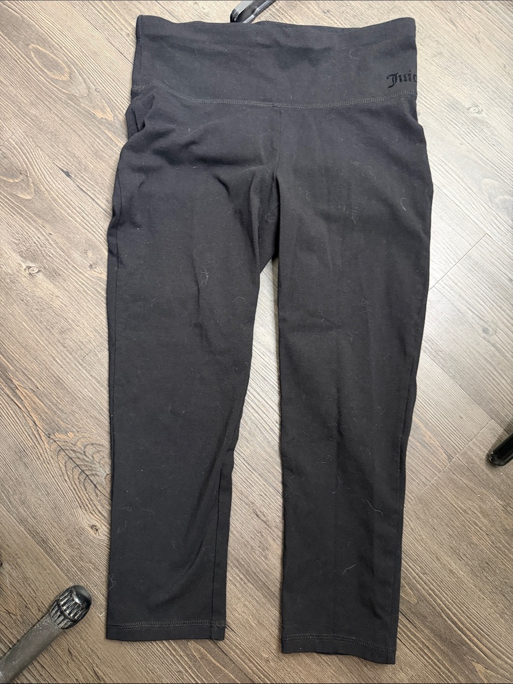 Juicy couture black sport capri leggings